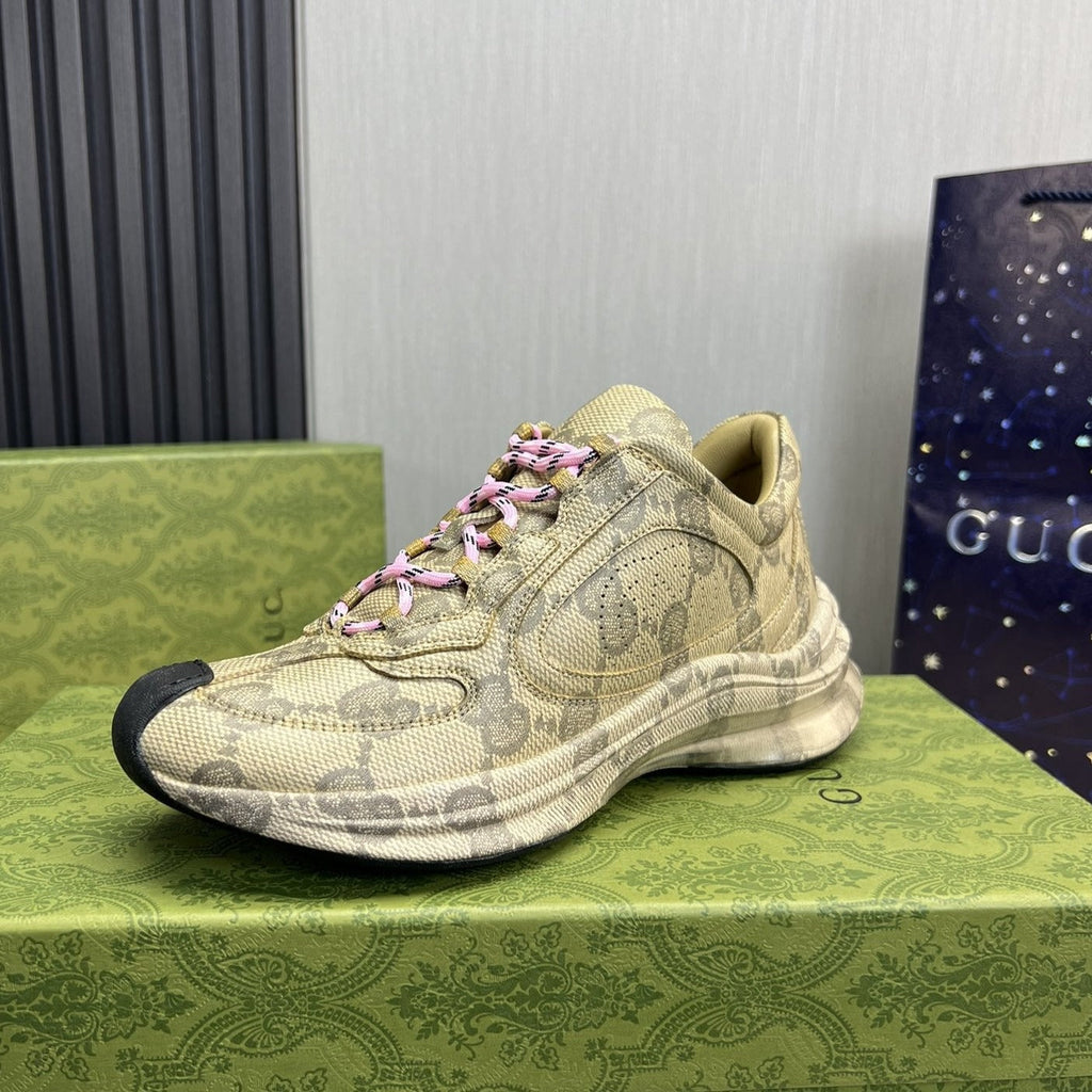 GG RUN LIGHT GREEN LEATHER SNEAKERS