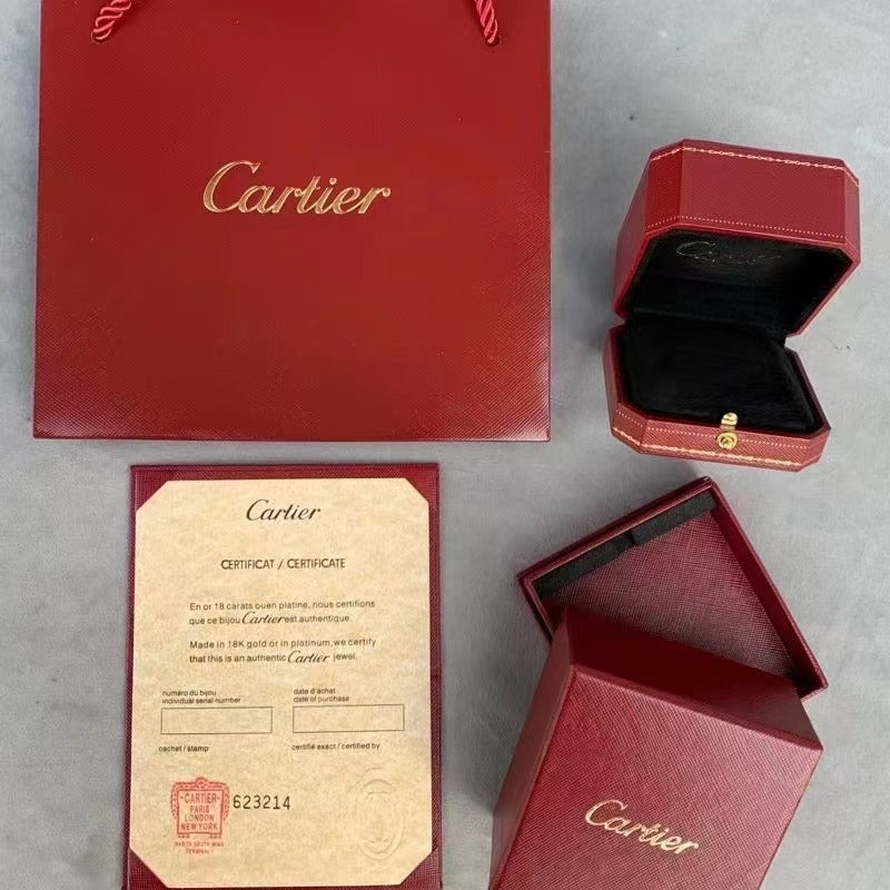CA BRACELET BOX SET IN RED
