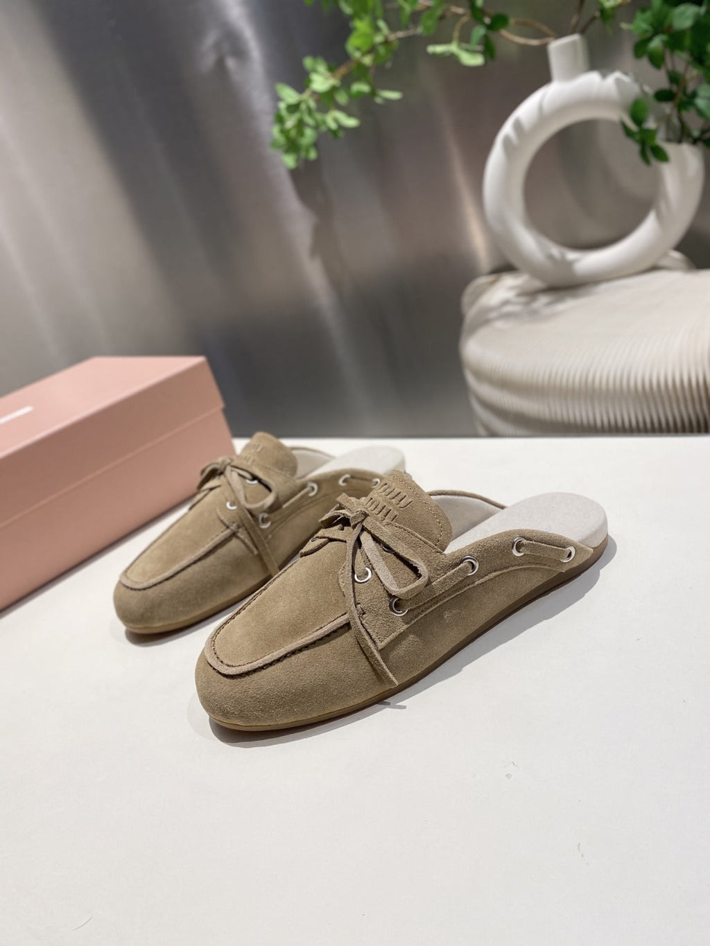 MIU FADED MULE IN LIGHT BROWN ECRU SUEDE