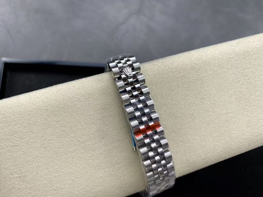 DATEJUST 31MM DIAMOND BEZEL STAINLESS STEEL IN BLACK