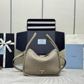 DARLING HANDBAG 25 IN LIGHT GREY LAMBSKIN