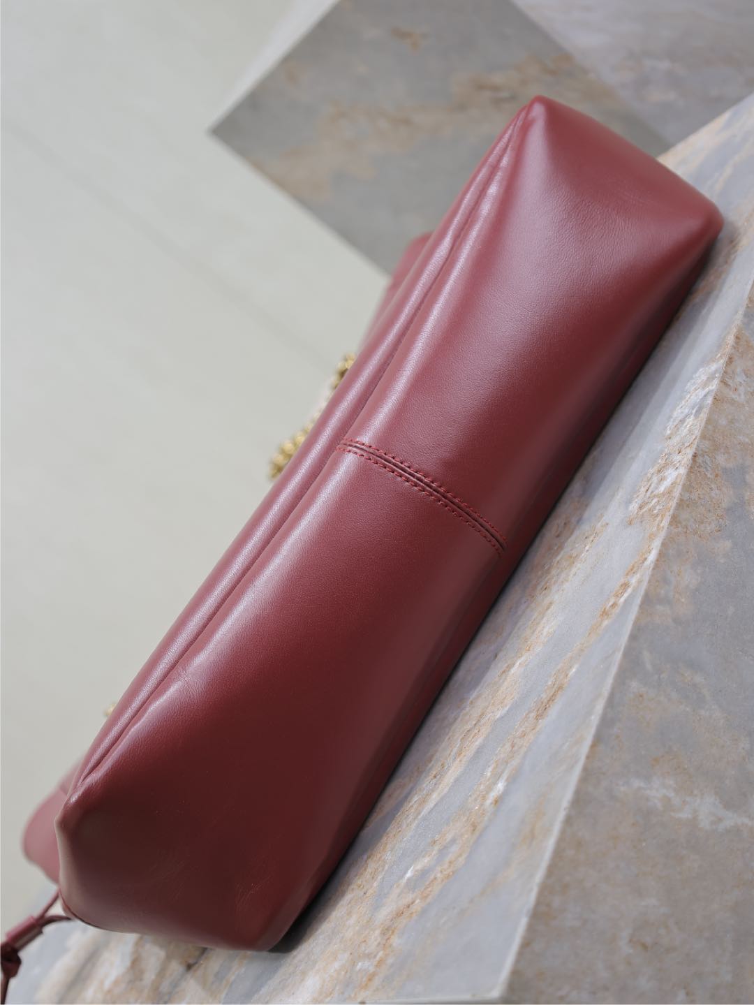 YSL JAMIE 35 IN BURGUNDY RED CALFSKIN GOLD HARDWARE