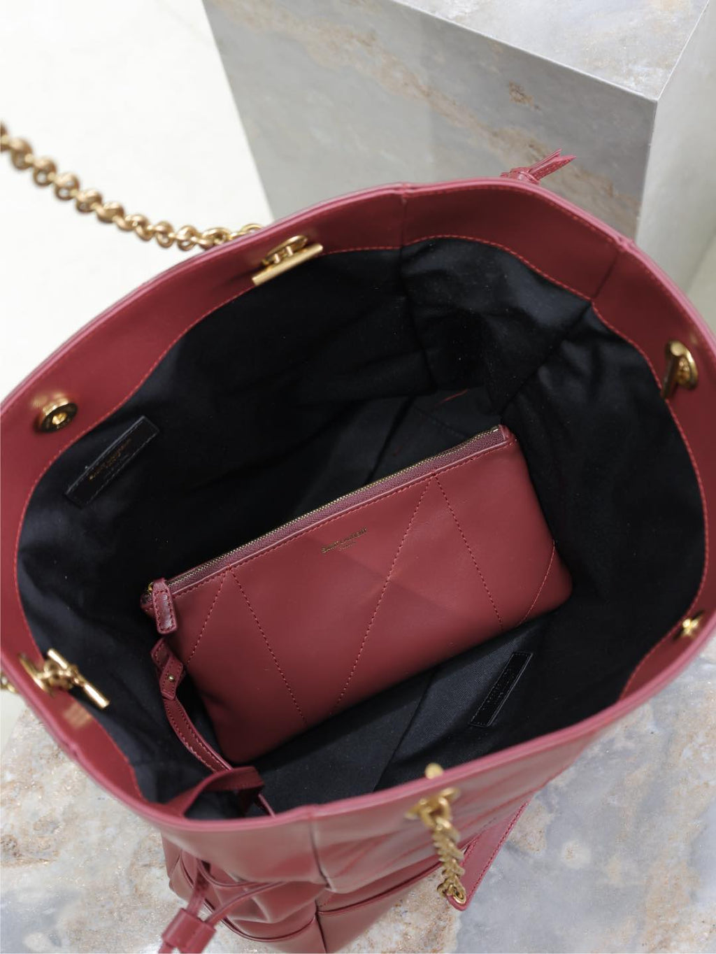 YSL JAMIE 35 IN BURGUNDY RED CALFSKIN GOLD HARDWARE