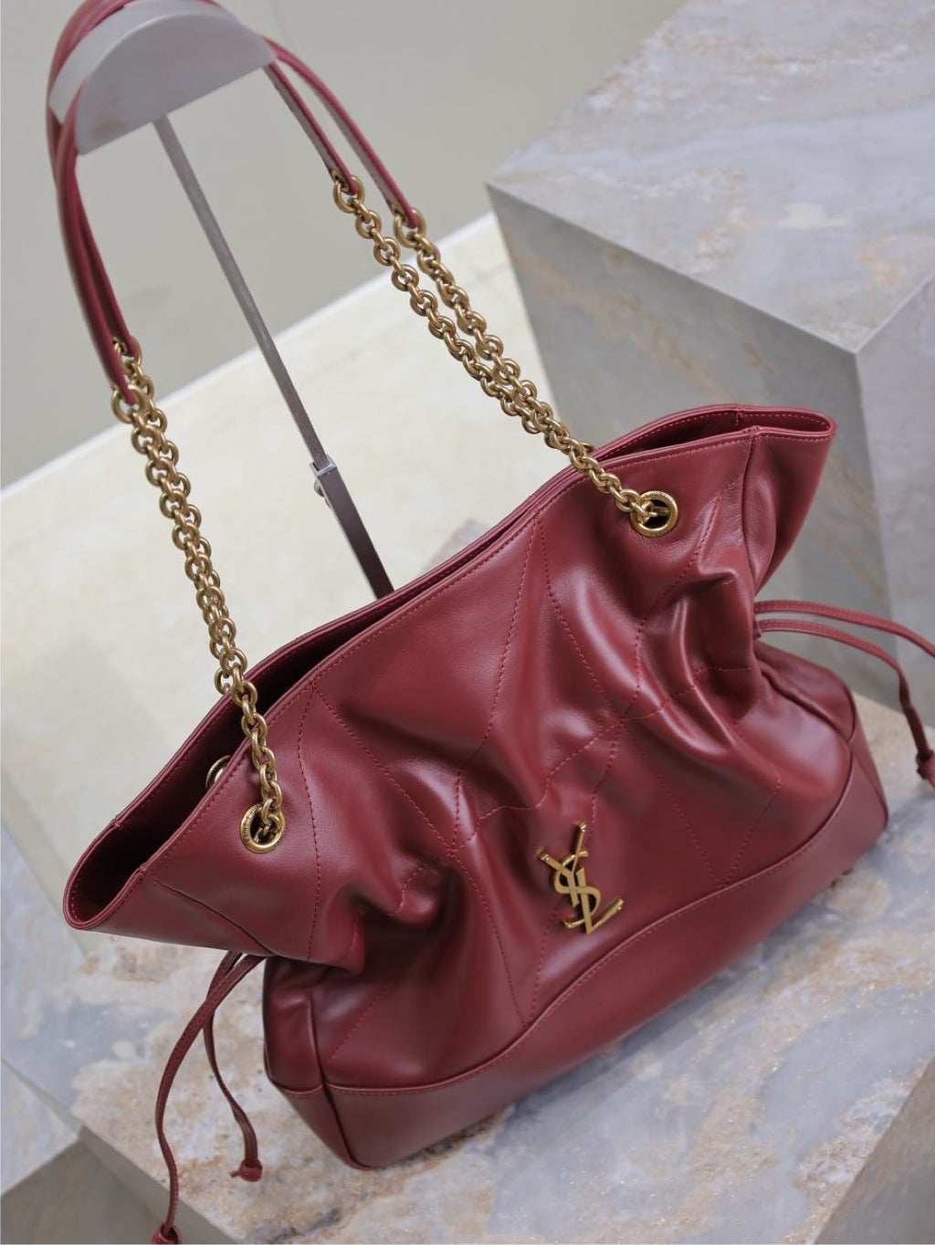 YSL JAMIE 35 IN BURGUNDY RED CALFSKIN GOLD HARDWARE