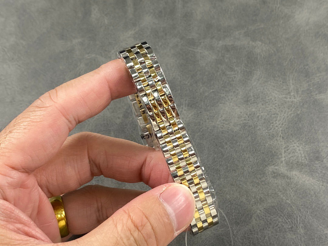 CARTIER PANTHÈRE WATCH GOLD AND SILVER CASE
