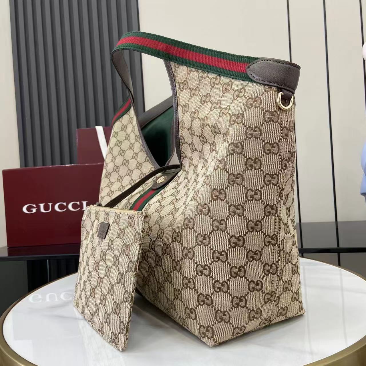 GUCCI GIGLIO TOTE BAG 60 IN BEIGE AND GREEN CANVAS