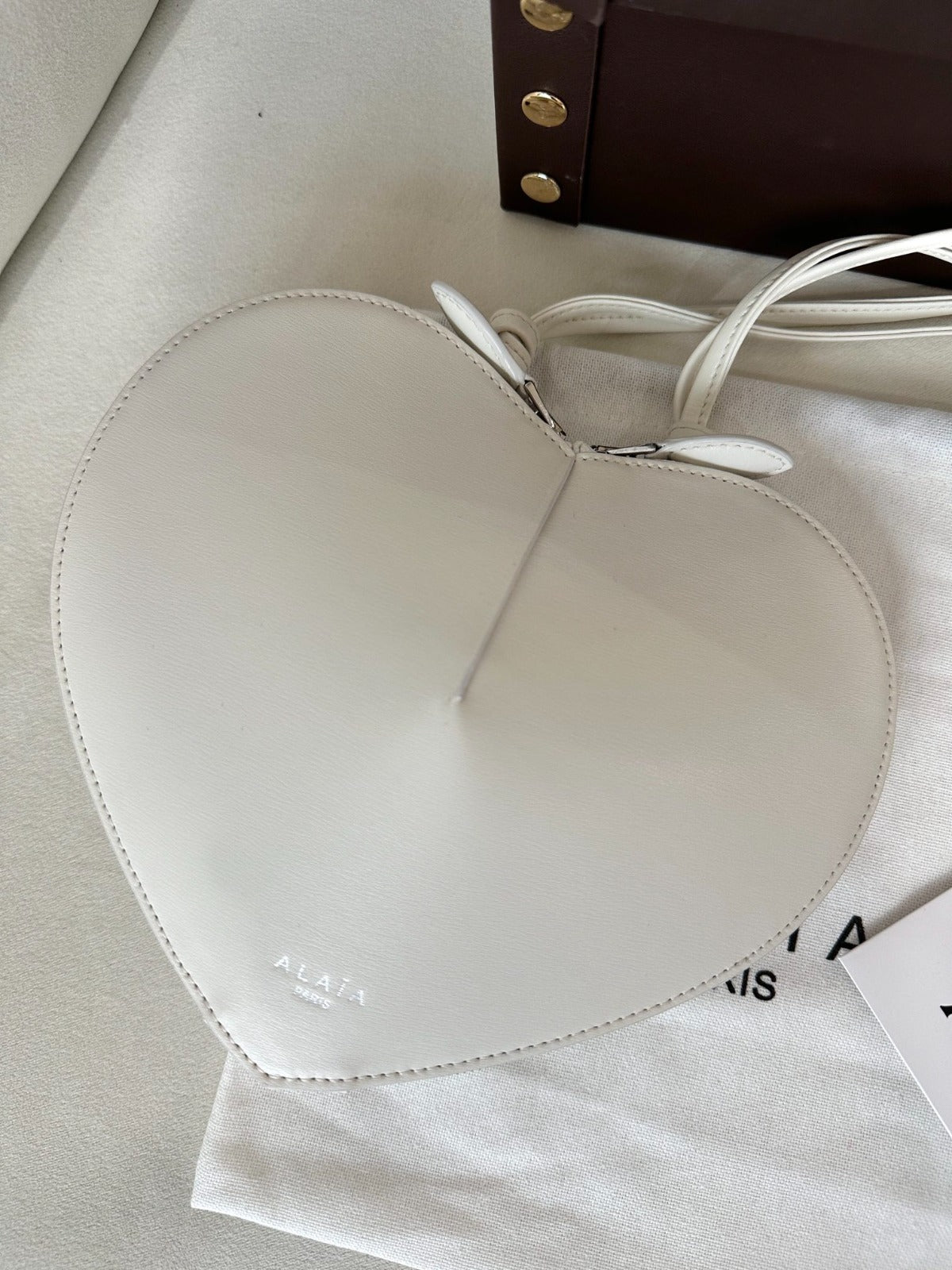 LE COEUR HEART BAG 21 IN WHITE CALFSKIN