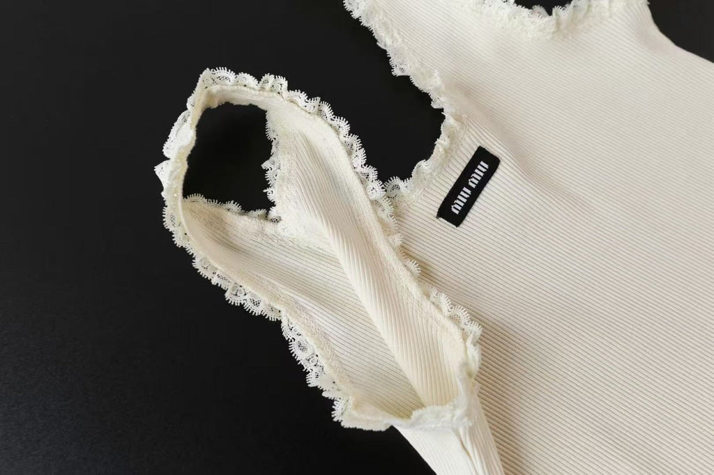 MIU MIU LACE-TRIM TANK TOP IN WHITE