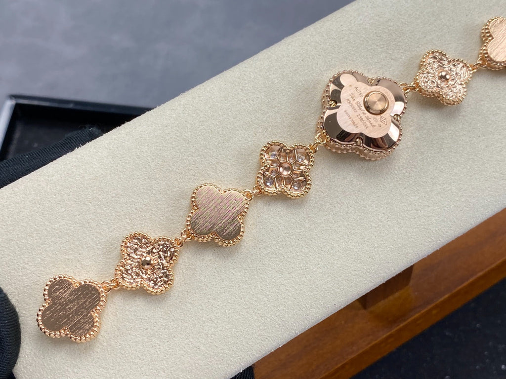 VAN CLEEF & ARPELS SWEET ALHAMBRA ROSE GOLD WATCH