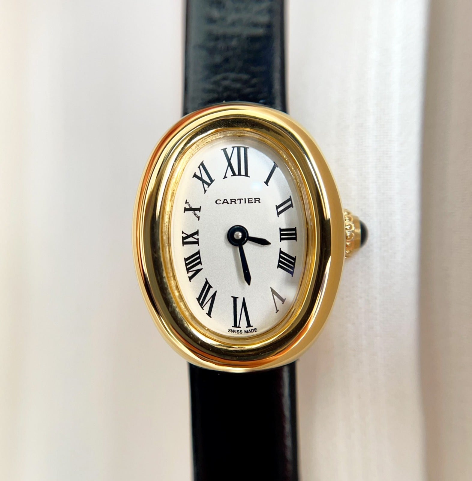 BAIGNOIRE WATCH GOLD OVAL CASE 18MM WHITE DIAL WITH BLACK STRAP