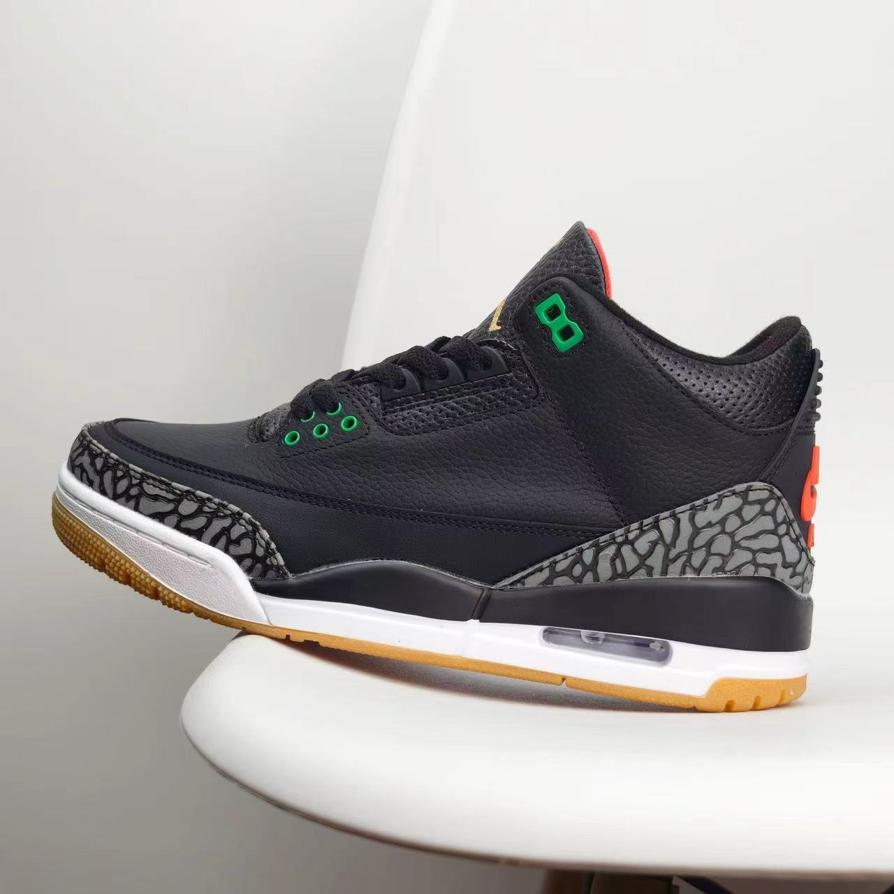 A ROSE FROM HARLEM SNEAKER IN BLACK CALFSKIN