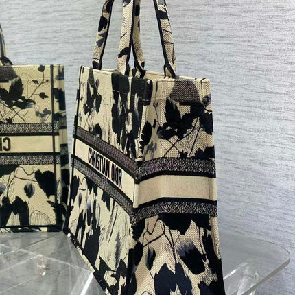 DIOR MEDIUM BOOK TOTE BAG IN BEIGE FLORAL MOTIF EMBROIDERY CANVAS
