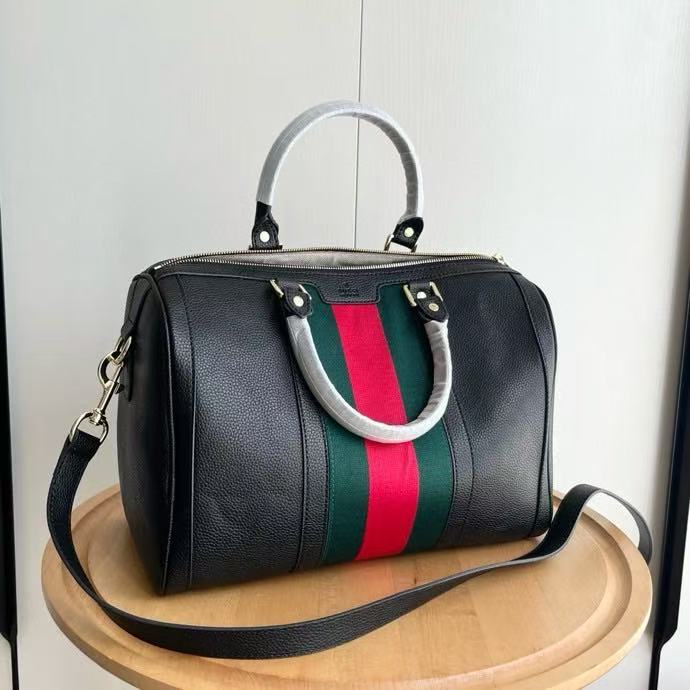 GUCCI VINTAGE BOSTON BAG 33 IN BLACK CALFSKIN