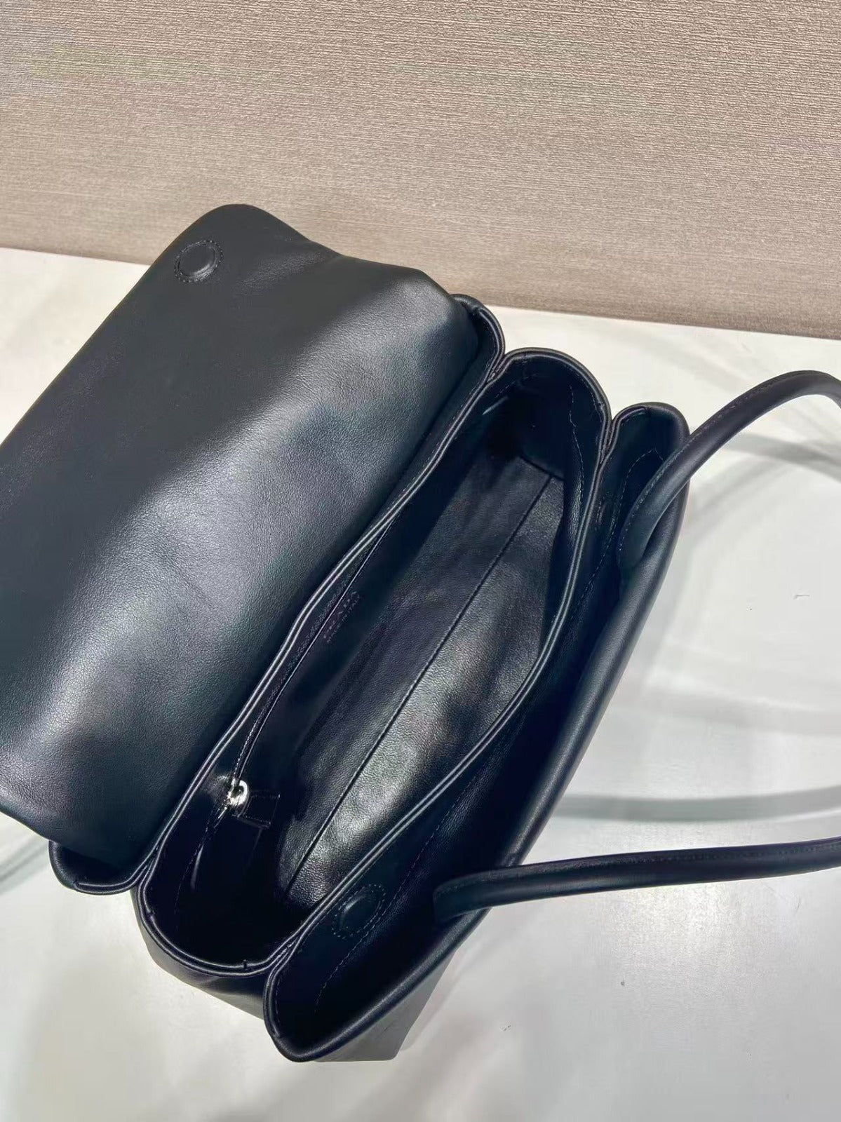 PRADA BONNIE HANDBAG 28 IN BLACK CALFSKIN
