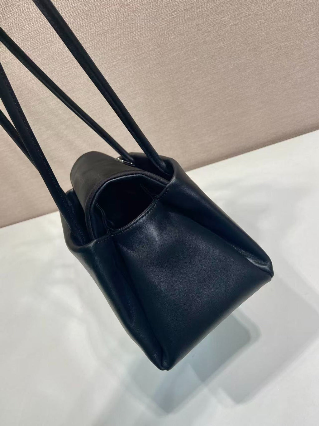 PRADA BONNIE HANDBAG 28 IN BLACK CALFSKIN