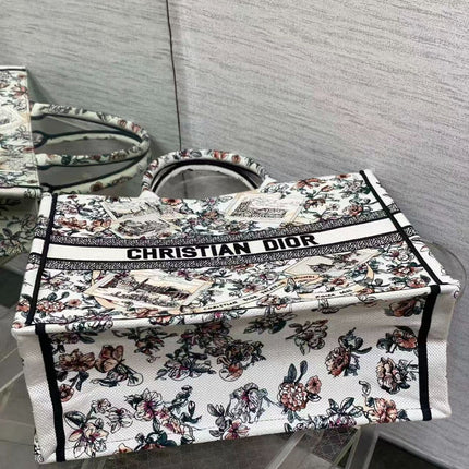 DIOR SOUVENIR DE ROME BOOK TOTE BAG IN FLORAL EMBROIDERY