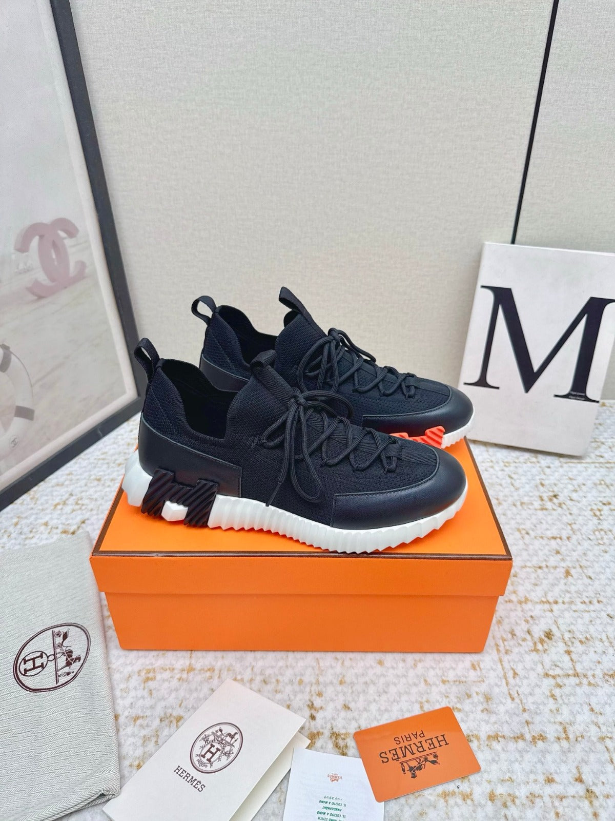 HM BOUNCING SNEAKERS IN BLACK & WHITE MESH MIX CALFSKIN