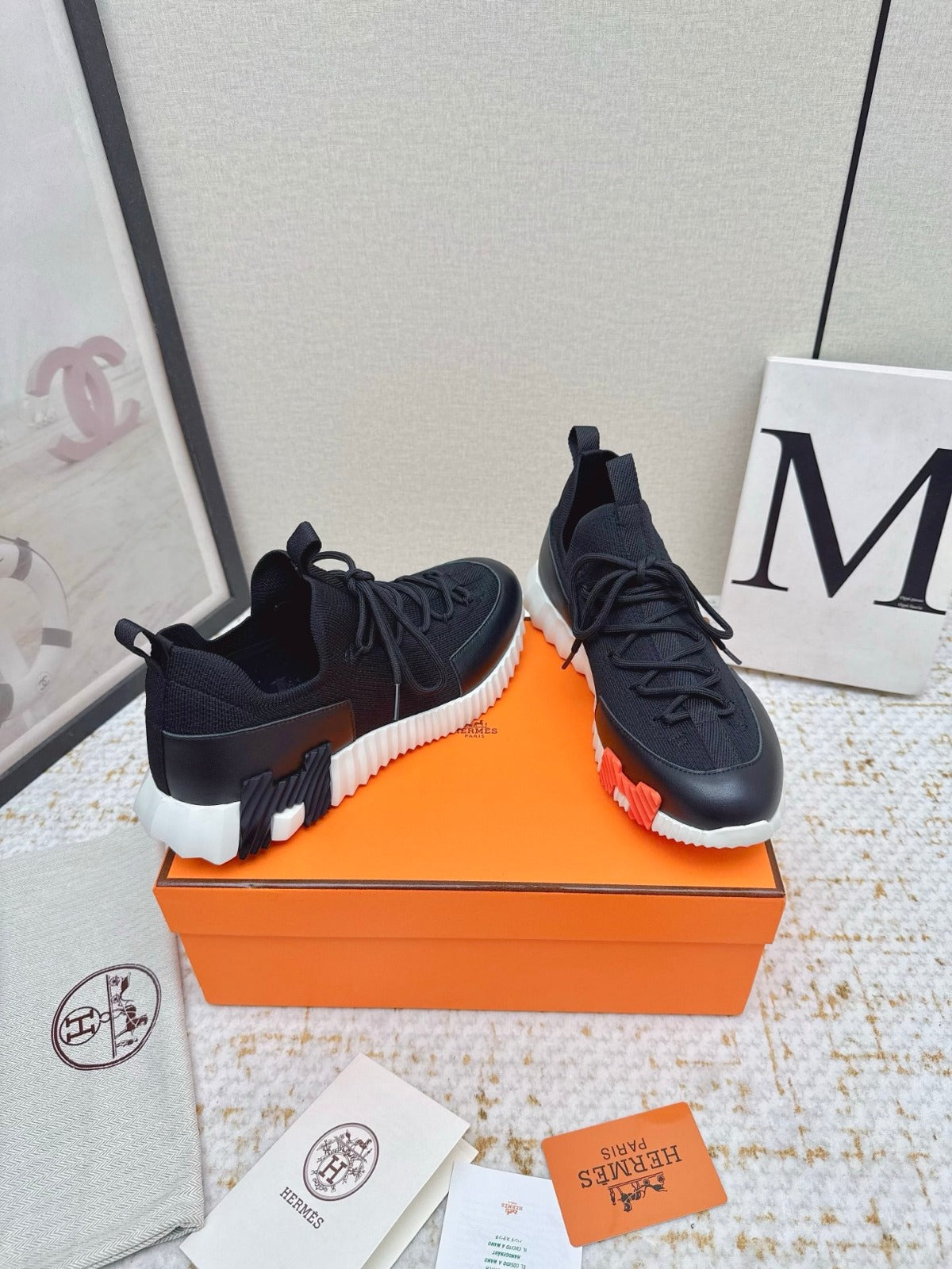 HM BOUNCING SNEAKERS IN BLACK & WHITE MESH MIX CALFSKIN