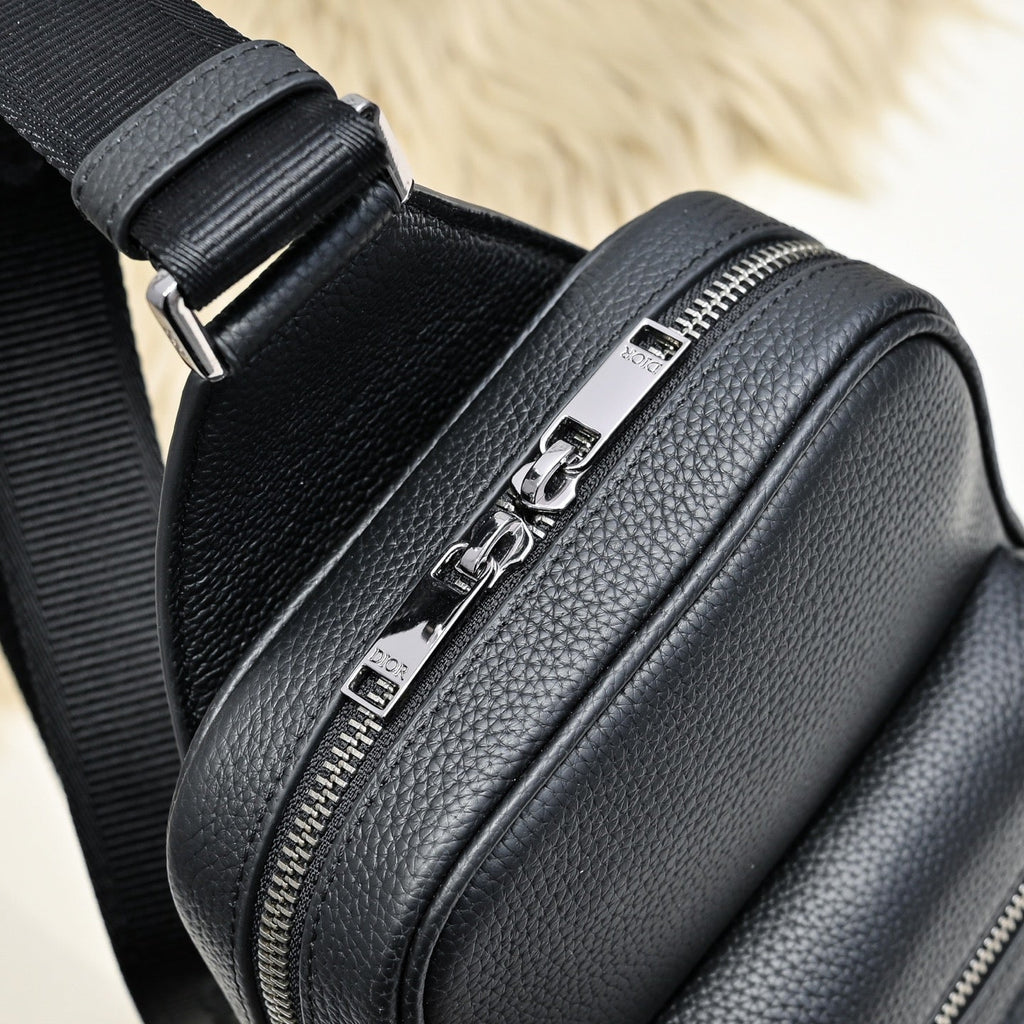DIOR RIDER SLING BAG 26 IN BLACK DIOR OBLIQUE JACQUARD MIX CALFSKIN