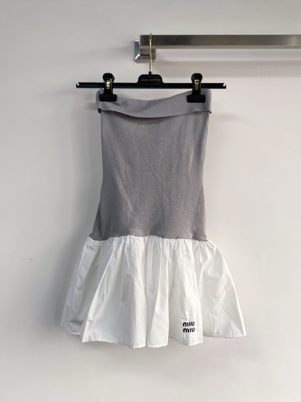 MIUMIU DRESS IN GREY AND WHITE 233568