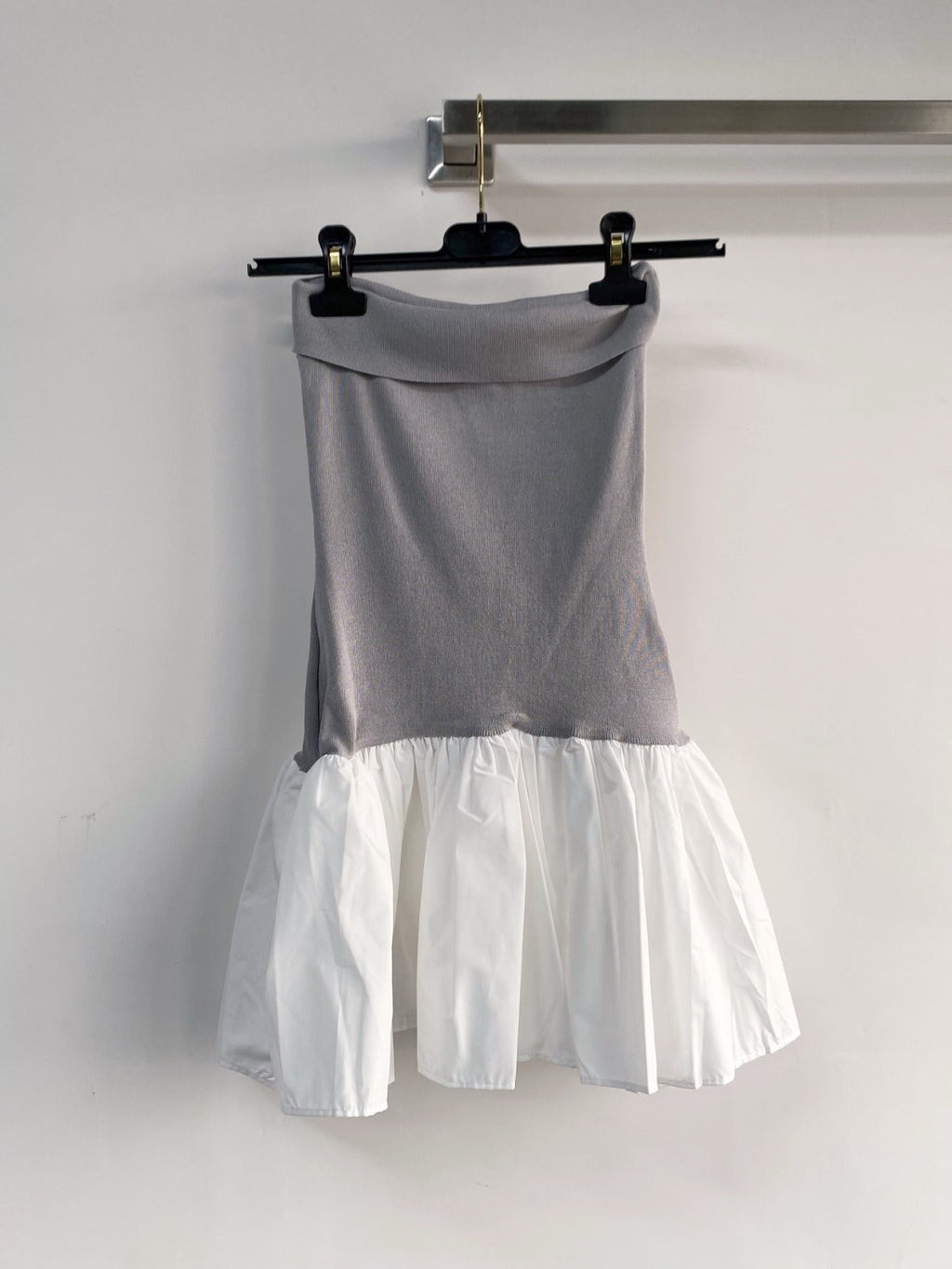 MIUMIU DRESS IN GREY AND WHITE 233568
