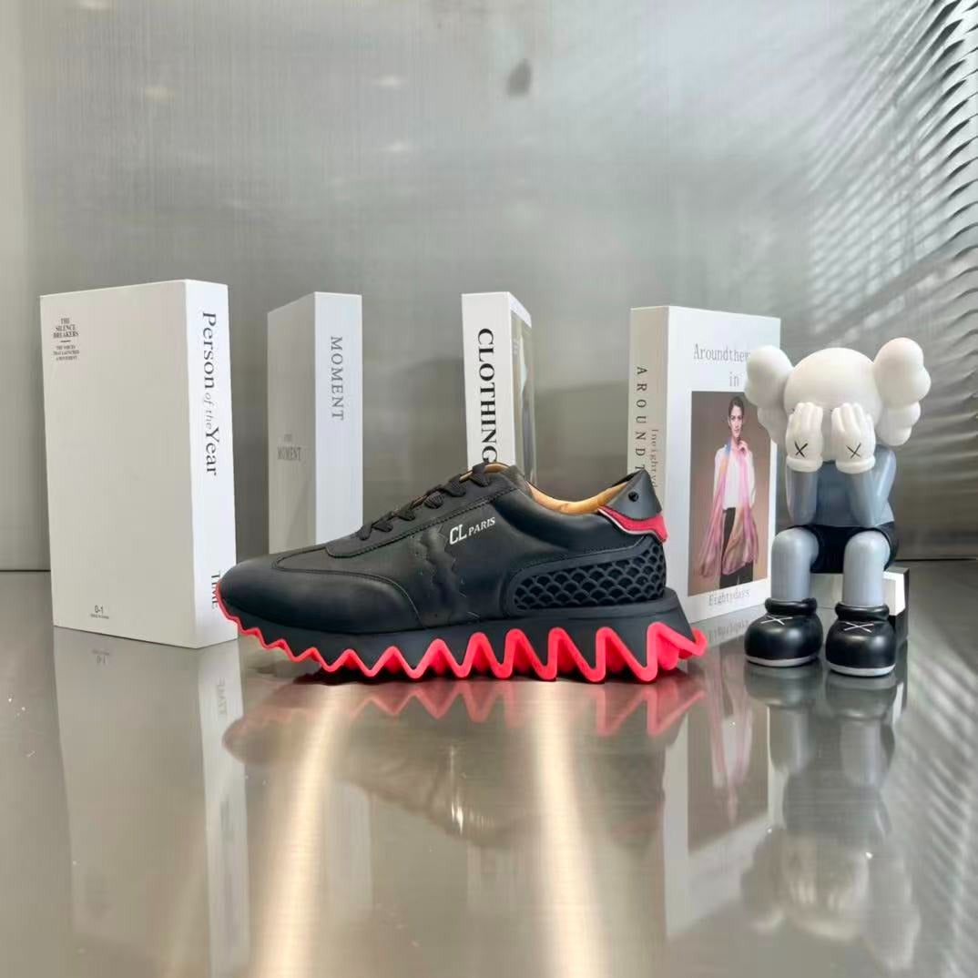 CHRISTIAN LOUBOUTIN 26S SNEAKER IN BLACK RED CALFSKIN