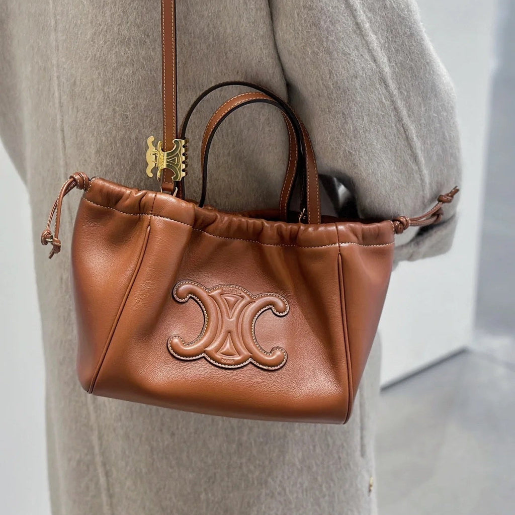 CELINE 26S CUIR CABAS HANDBAG 22 IN BROWN CALFSKIN