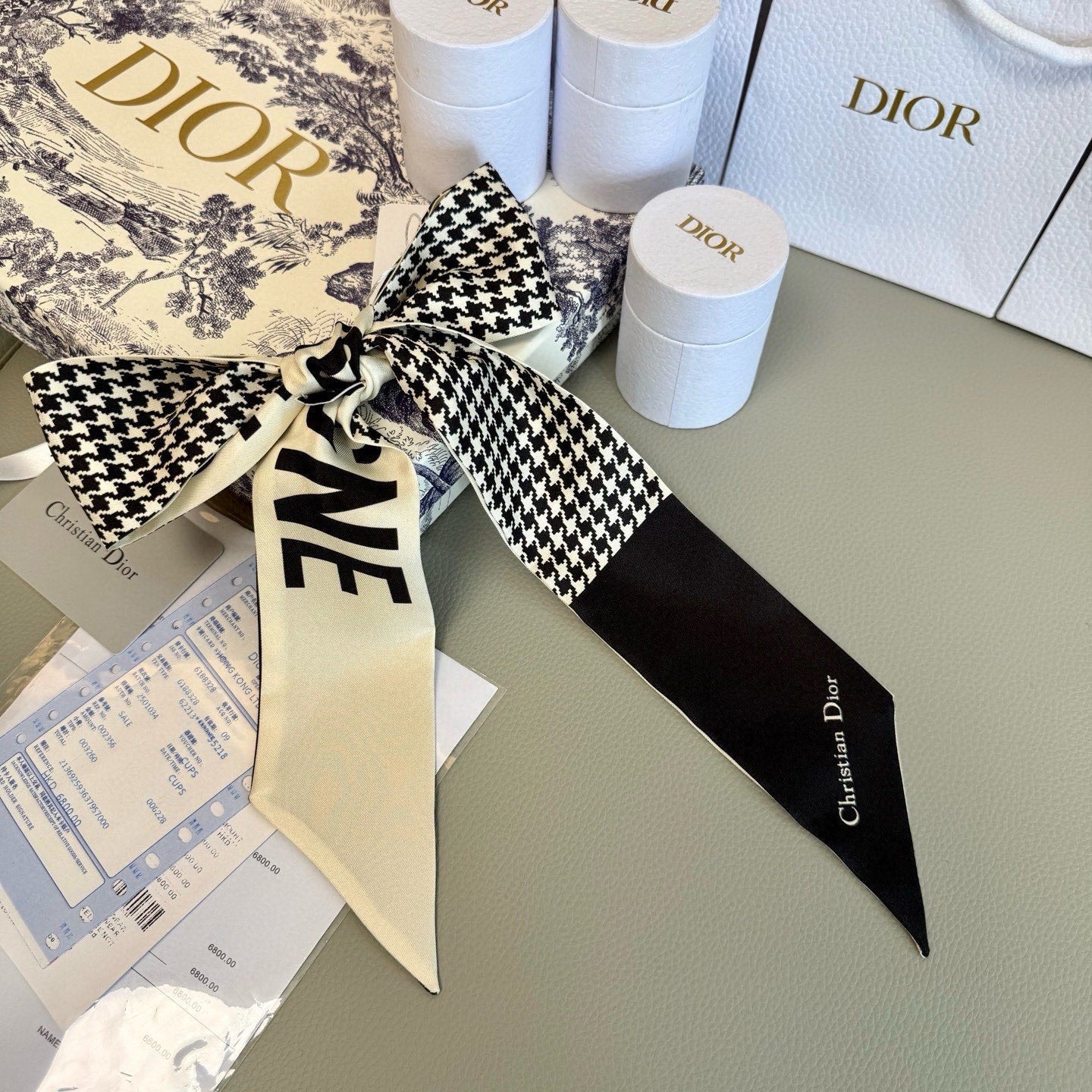 DIOR 26S SCARF 105CM IN SILK 313134