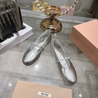 MIUMIU 26S CLOSED-BACK SANDALS IN SILVER CALFSKIN