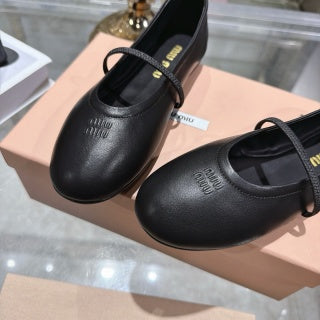 MIUMIU 26S CLOSED-BACK SANDALS IN BLACK CALFSKIN