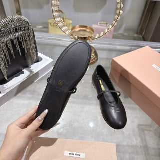 MIUMIU 26S CLOSED-BACK SANDALS IN BLACK CALFSKIN