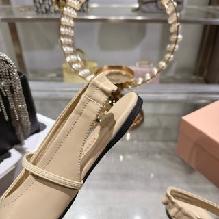 MIUMIU 26S SLINGBAC SANDALS IN BEIGE CALFSKIN