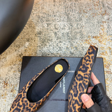 YSL 26S FLAT MULES IN LEOPARD PRINT CANVAS 