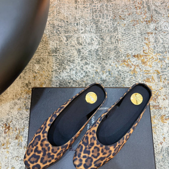YSL 26S FLAT MULES IN LEOPARD PRINT CANVAS 