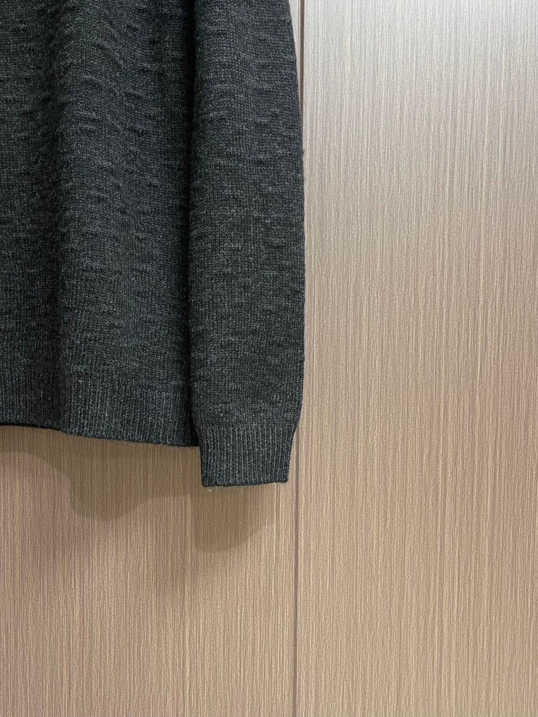 LP 26S KNITTED CREW NECK SWEATER 424