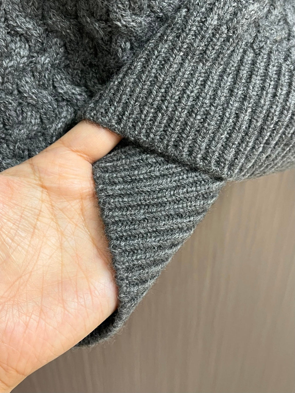 LP 26S KNITTED CREW NECK SWEATER 426