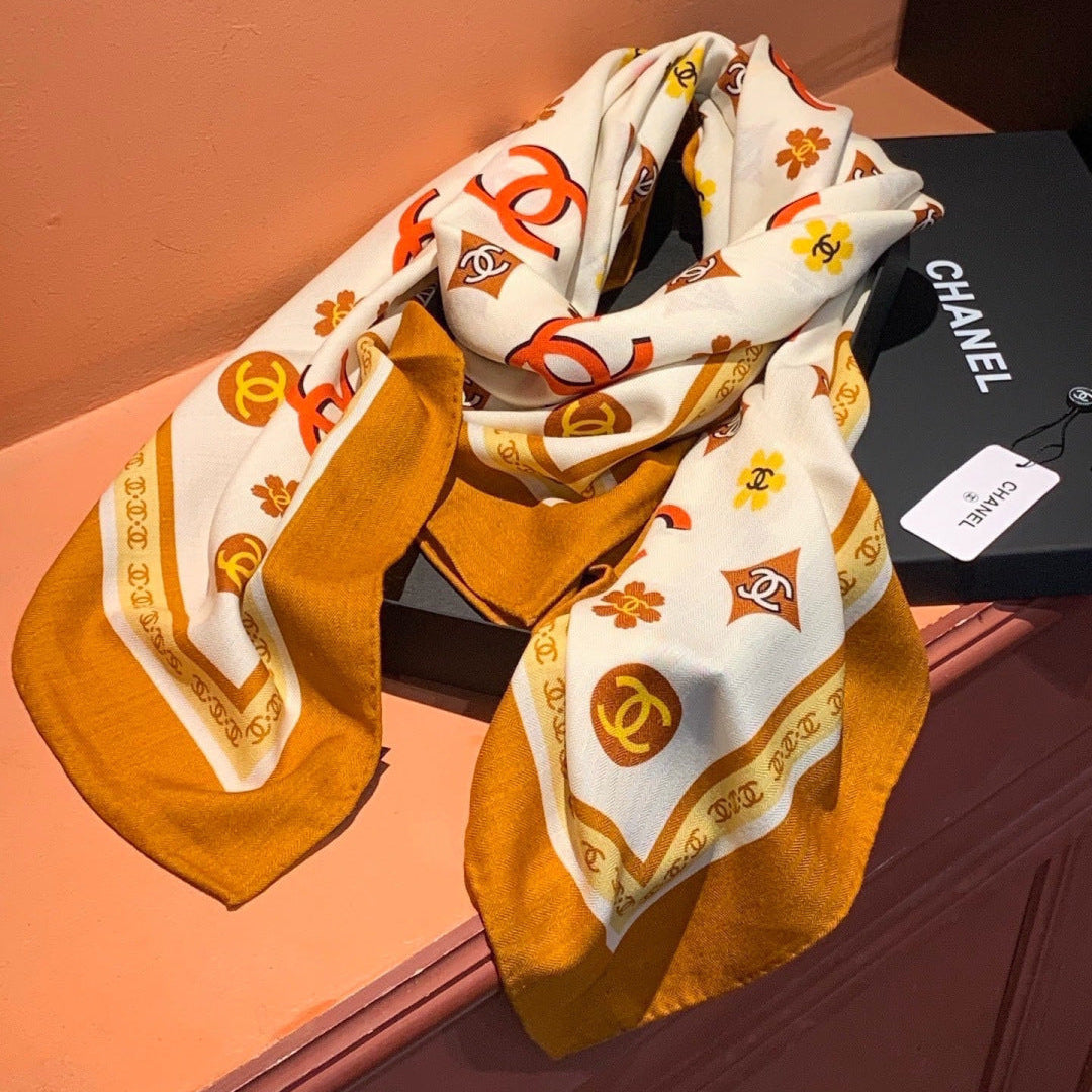 CHANEL 26S SCARF 140 IN CASHMERE AND SILK 306121