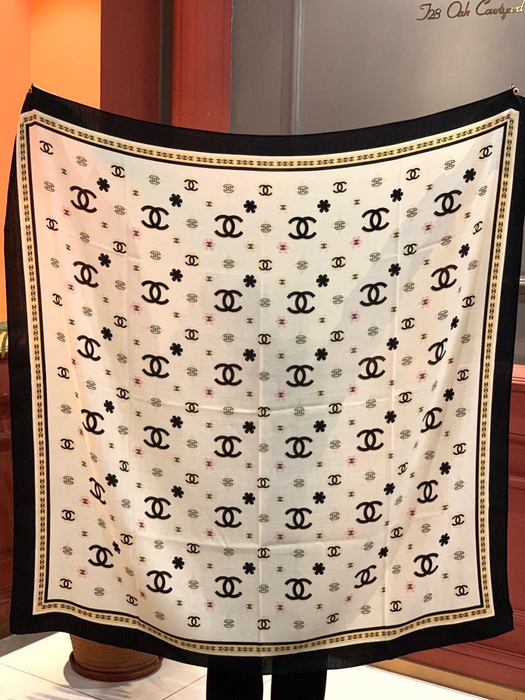 CHANEL 26S SCARF 140 IN CASHMERE AND SILK 306122