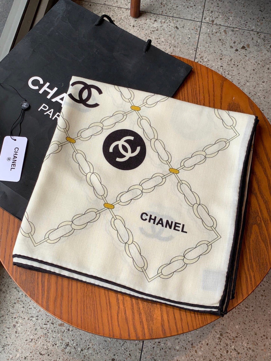 CHANEL 26S SCARF 135 IN CASHMERE AND SILK 306127
