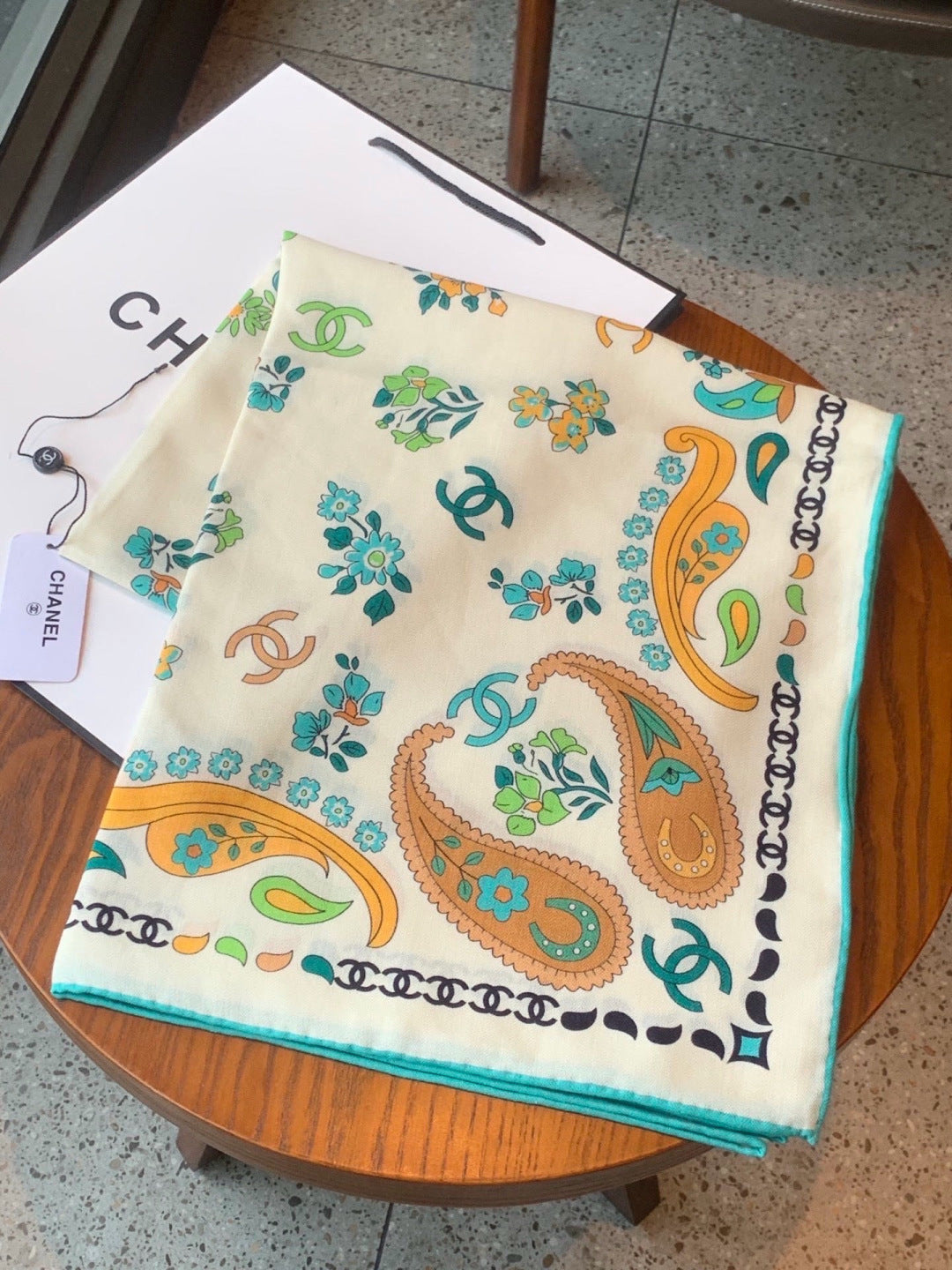 CHANEL 26S SCARF 135 IN CASHMERE AND SILK 306128
