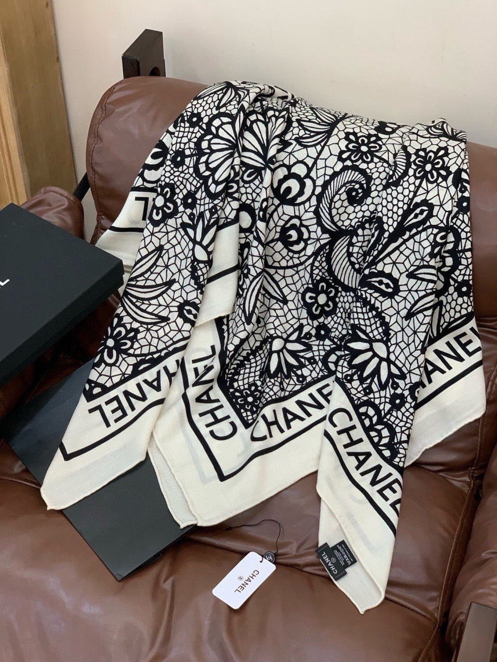 CHANEL 26S SCARF 135 IN CASHMERE AND SILK 306134