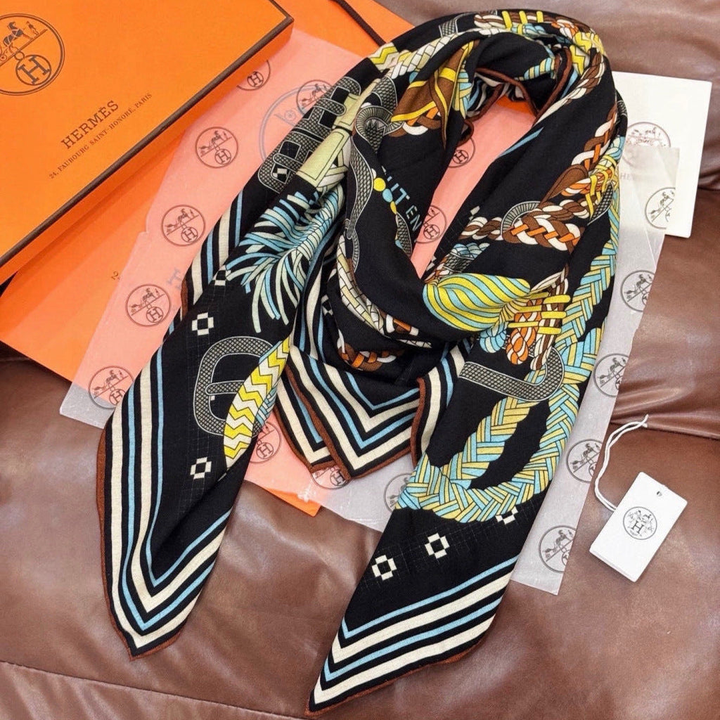 HERMES 26S PRINTED SQUARE SCARF 135 IN CASHMERE AND SILK 307244