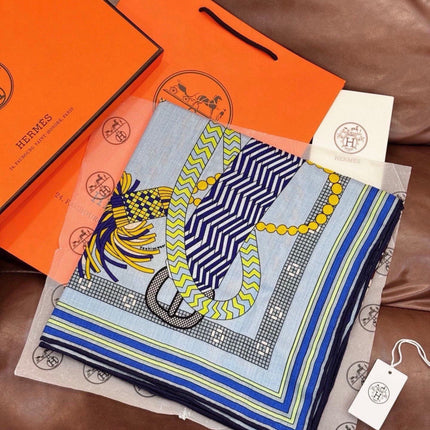HERMES 26S PRINTED SQUARE SCARF 135 IN CASHMERE AND SILK 307245