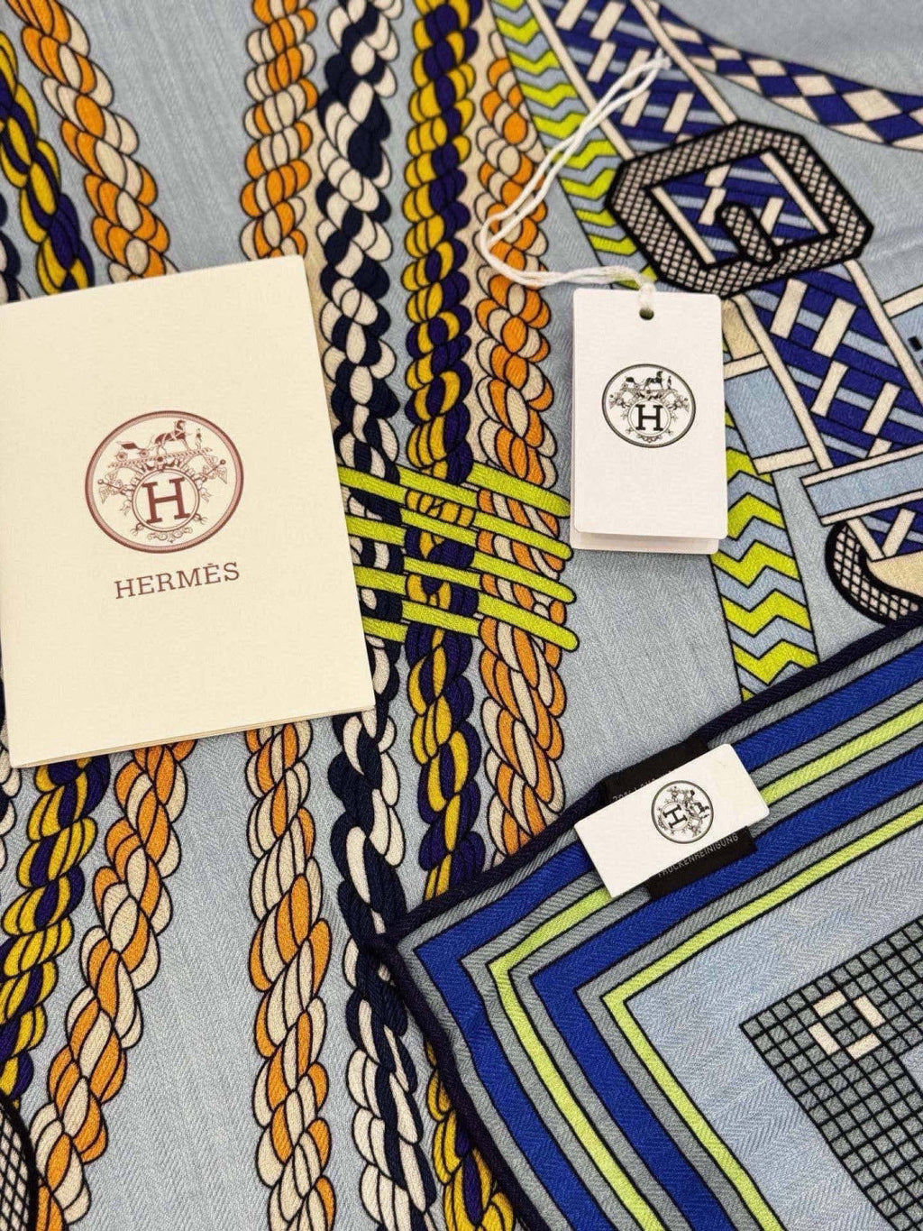 HERMES 26S PRINTED SQUARE SCARF 135 IN CASHMERE AND SILK 307245