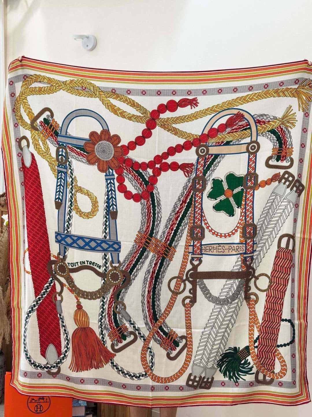 HERMES 26S PRINTED SQUARE SCARF 135 IN CASHMERE AND SILK 307246