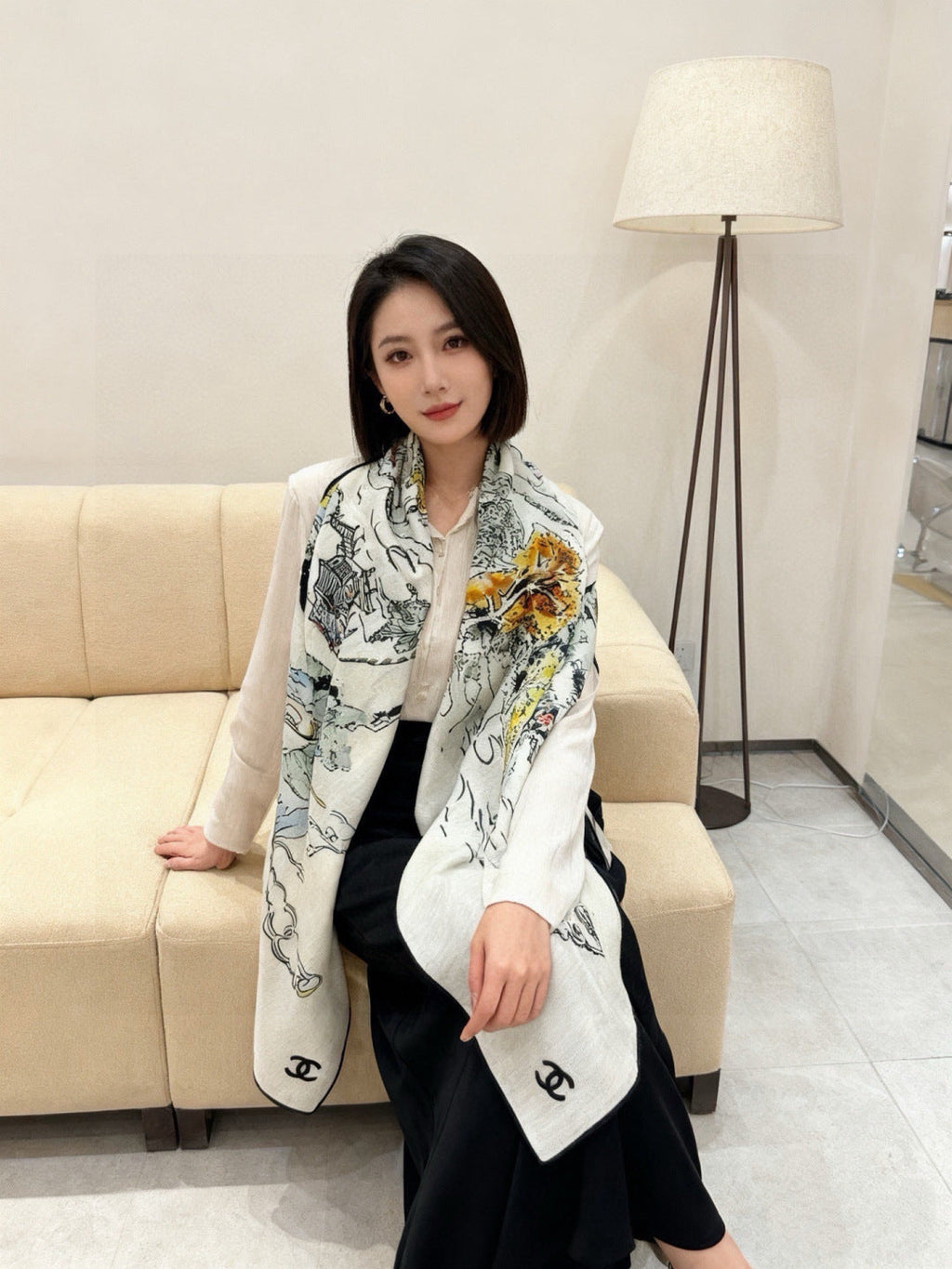 CHANEL 26S SCARF 135 IN CASHMERE AND SILK 309324