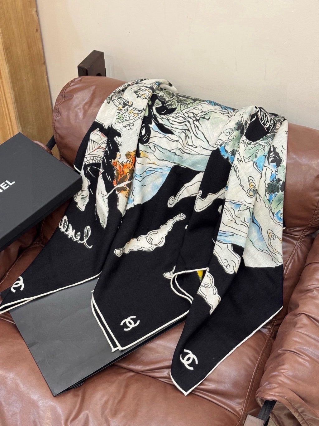 CHANEL 26S SCARF 135 IN CASHMERE AND SILK 309325