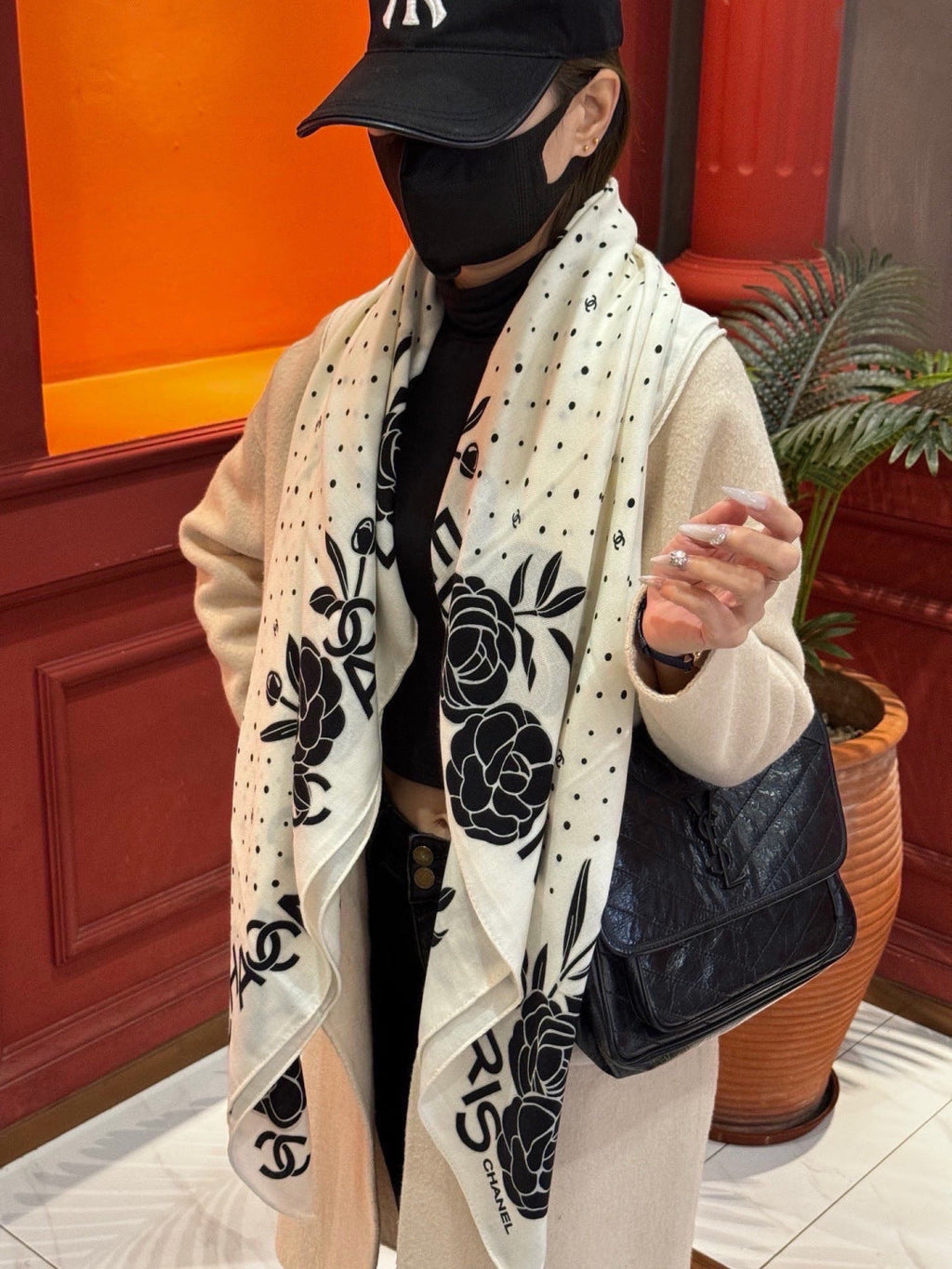 CHANEL 26S SCARF 140 IN CASHMERE AND SILK 309331