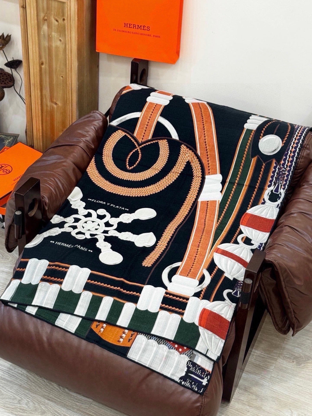 HERMES 26S PRINTED SQUARE SCARF 140 IN SILK 309333