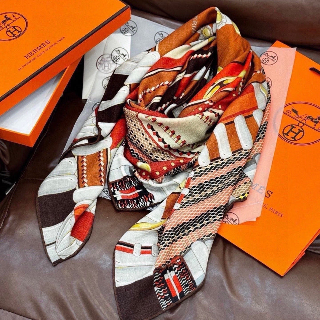 HERMES 26S PRINTED SQUARE SCARF 140 IN SILK 309334